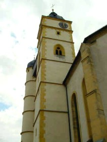 Stadtpfarrkirche in Dettelbach Stadtpfarrkirche in Dettelbach, Main-Radweg