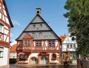 Altes Rathaus in Wörth am Main Altes Rathaus in Wörth am Main, Main-Radweg